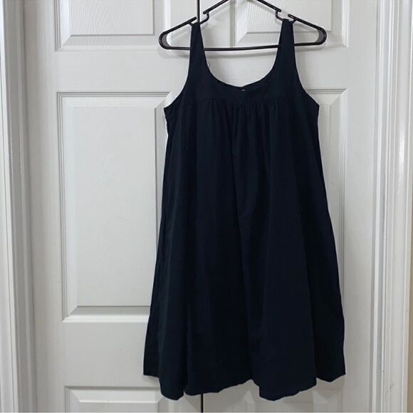 Old Navy Black Dress(Size Medium) - Picture 2 of 7
